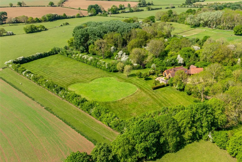 Click the photo for more details of Stoke Bruerne, Towcester, NN12