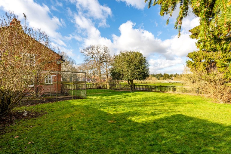 Images for Hulcote, Towcester, NN12