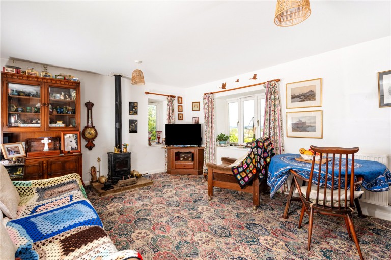 Images for Deans Row, Gayton, NN7