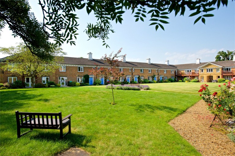 Images for Malthouse Court, The Lindens, NN12