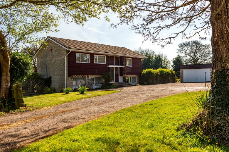 Click the photo for more details of Pigeon Hill, Tiffield, NN12
