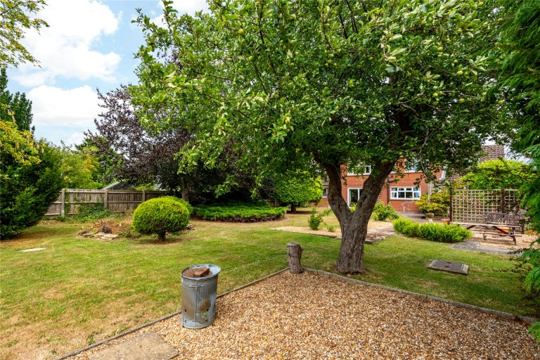 Images for Park Road, Hartwell, NN7