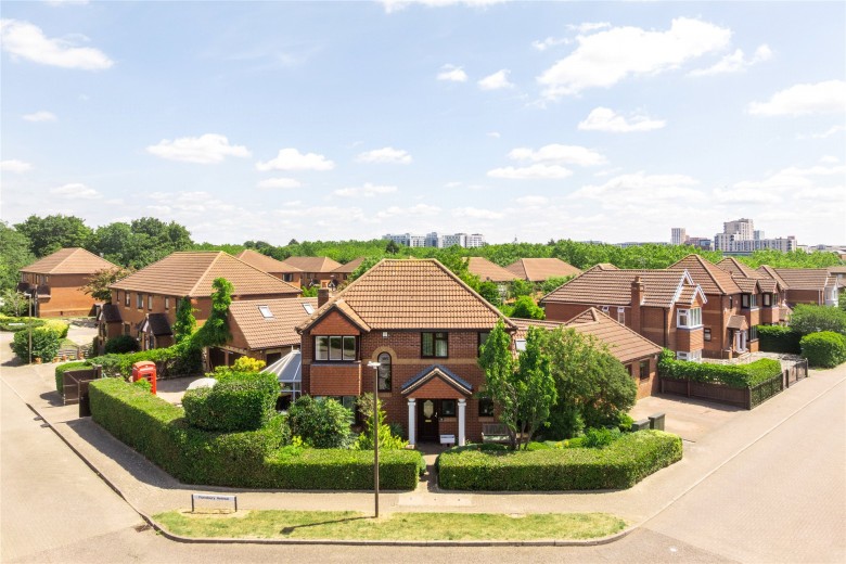 Click the photo for more details of Brill Place, Bradwell Common, MK13