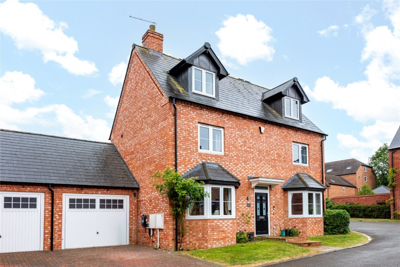 Click the photo for more details of Rose Acre Close, Weedon, NN7
