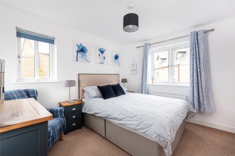 Images for Rose Acre Close, Weedon, NN7