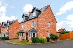 Images for Rose Acre Close, Weedon, NN7