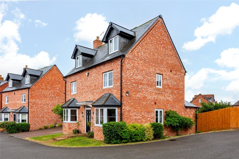 Images for Rose Acre Close, Weedon, NN7