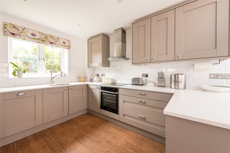 Images for Rose Acre Close, Weedon, NN7