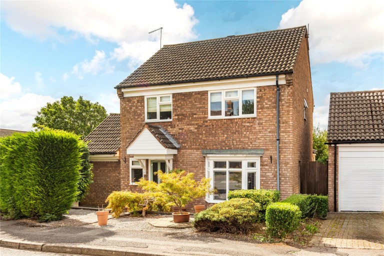 Images for Home Close, Greens Norton, NN12