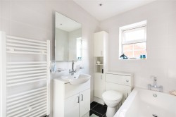 Images for Home Close, Greens Norton, NN12
