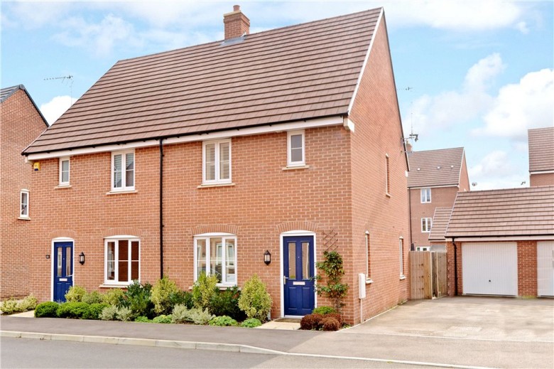 Click the photo for more details of Drayhorse Crescent, Woburn Sands, MK17