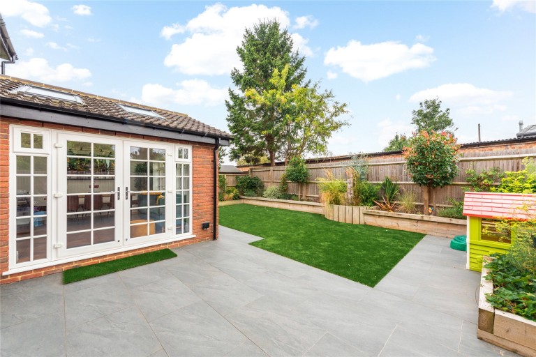 Images for Oak Barn Close, Cranfield, MK43
