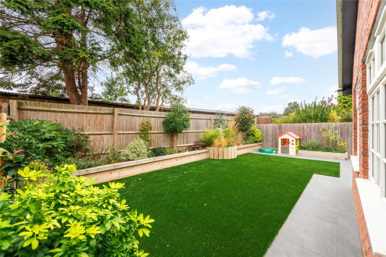 Images for Oak Barn Close, Cranfield, MK43