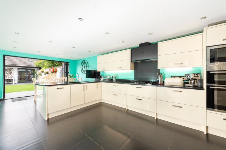 Images for Station Road, Woburn Sands, MK17