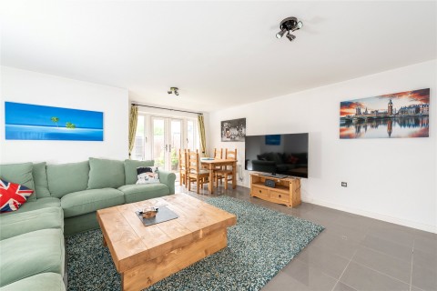 Click the photo for more details of Drayhorse Crescent, Woburn Sands, MK17
