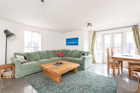 Click the photo for more details of Drayhorse Crescent, Woburn Sands, MK17