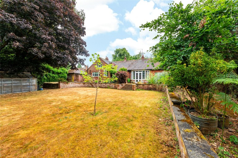 Images for West Hill, Aspley Guise, MK17