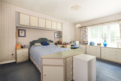 Click the photo for more details of West Hill, Aspley Guise, MK17