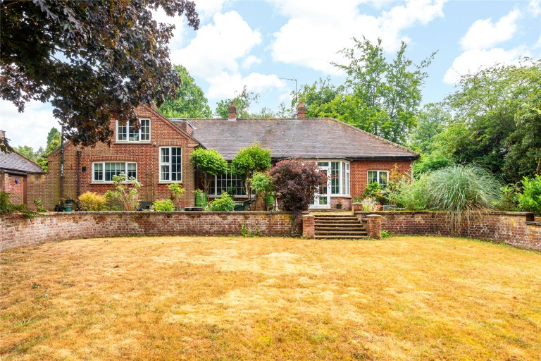 Images for West Hill, Aspley Guise, MK17
