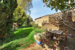 Images for High Street, Silsoe, MK45