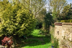 Images for High Street, Silsoe, MK45