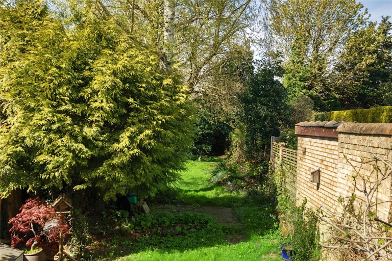 Images for High Street, Silsoe, MK45