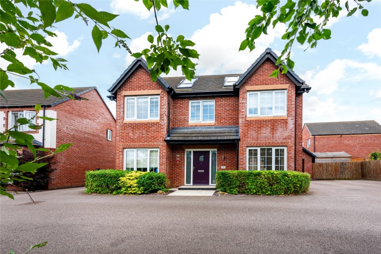 Click the photo for more details of Blind Pond Lane, Bow Brickhill, MK17