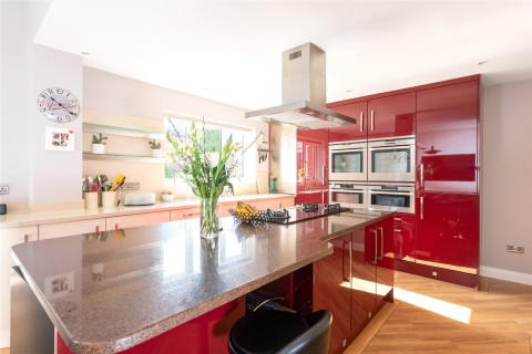 Click the photo for more details of Ravel Close, Old Farm Park, MK7