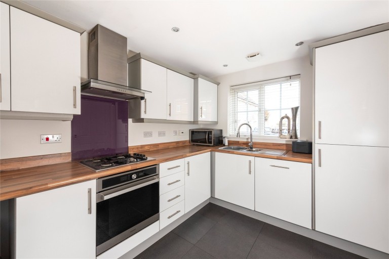 Images for Sturdy Lane, Woburn Sands, MK17