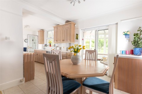 Click the photo for more details of Hillway, Woburn Sands, MK17
