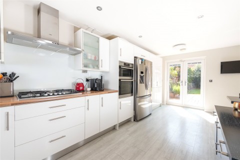 Click the photo for more details of Kiln Drive, Woburn Sands, MK17