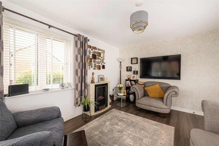 Images for Piggots Mead, Houghton Regis, LU5