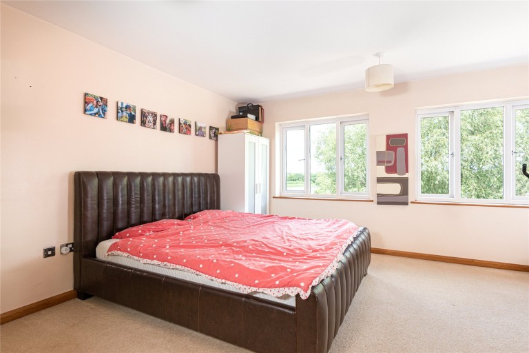Images for Felsted, Caldecotte, MK7