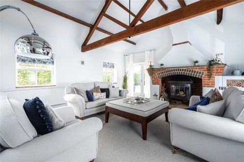 Click the photo for more details of Russwell Lane, Little Brickhill, MK17